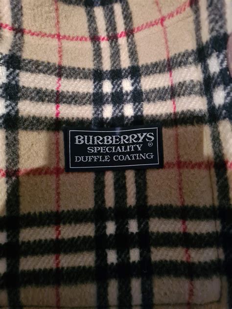 burberry mantil fake